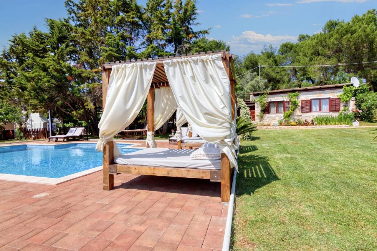 Holiday Home Giardino Marino Pomer Exterior photo